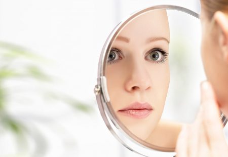 الاهتمام بالبشرة بعد عمليات تجميل الوجه في تركيا